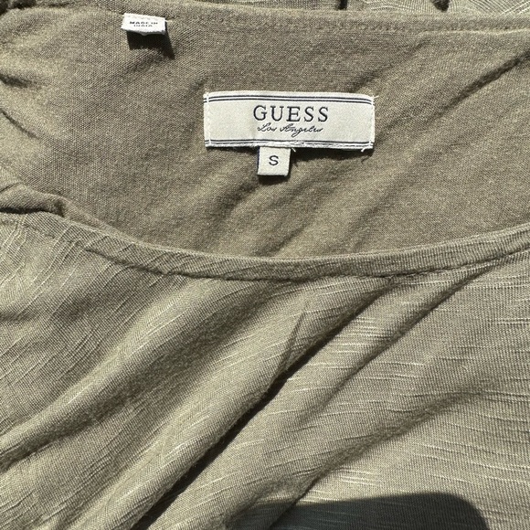 Guess women’s sleeveless dome sleeve with beads size small in olive green - Picture 5 of 5